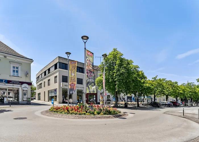 Limehome Bad Hall Hauptplatz